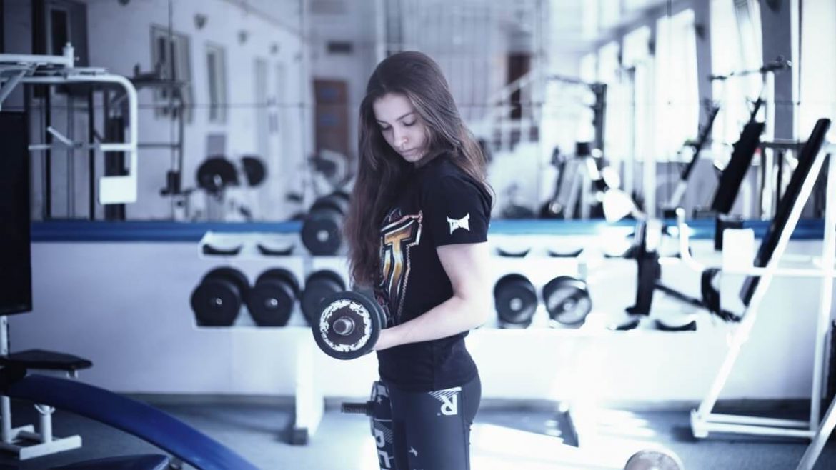Strength in Mind and Body: The Journey of a Gym Girl Waiting for a New Competition